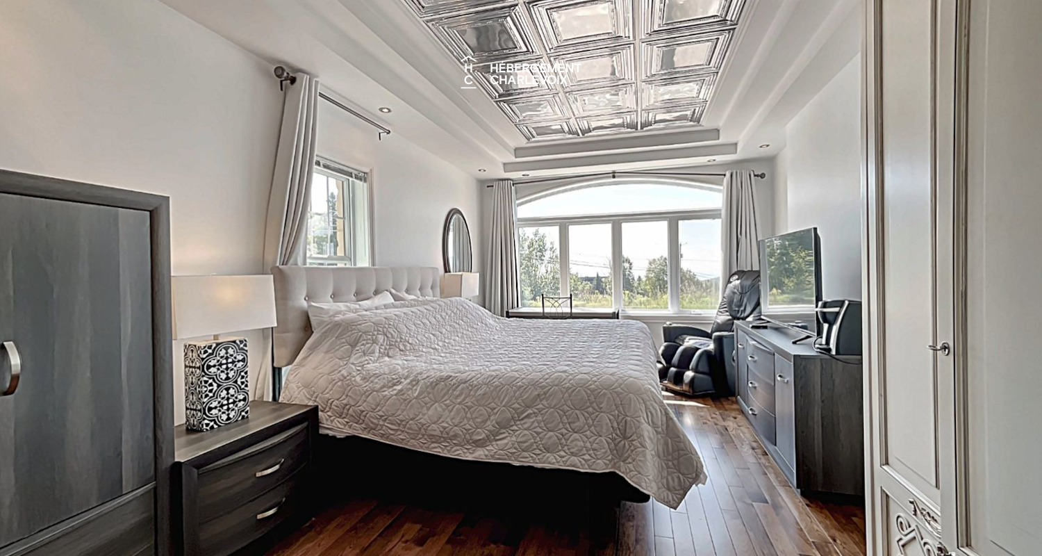 Le 102 - Location mensuelle SEULEMENT